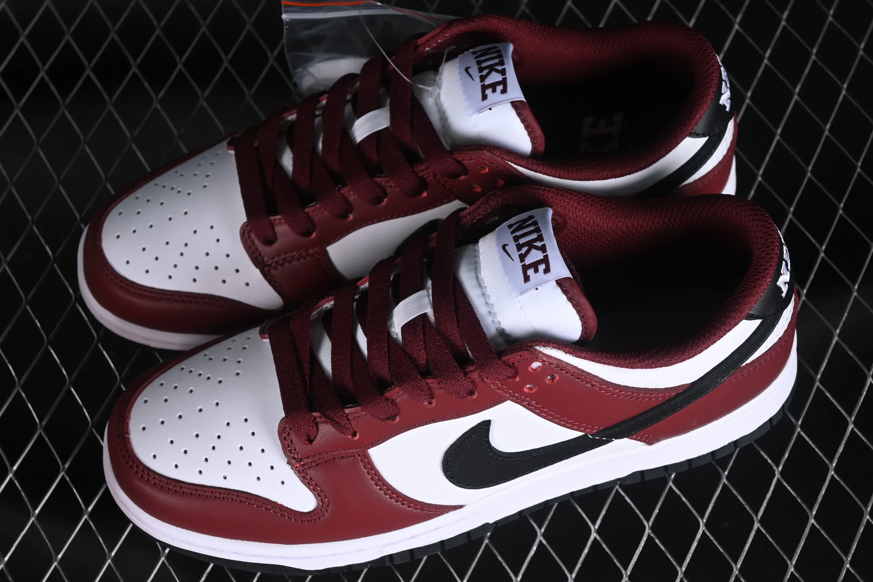 All categories Nk SB Dunk series Nk SB Dunk Low low-top sneakers Nk Dunk Low burgundy black SB low-top sports and leisure sneakers FJ4616-600